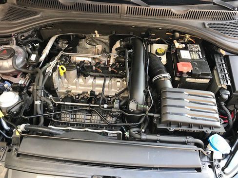 Used 2020 Volkswagen Jetta SEL Premium FWD image 11