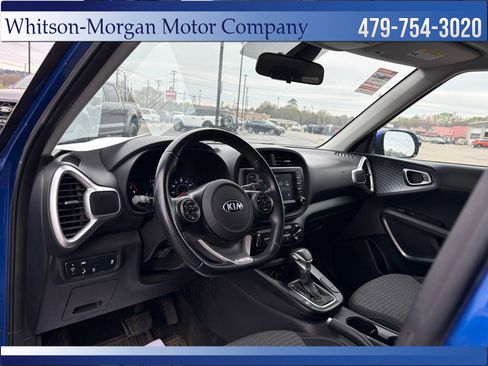 Used 2021 Kia Soul GT-Line FWD image 10