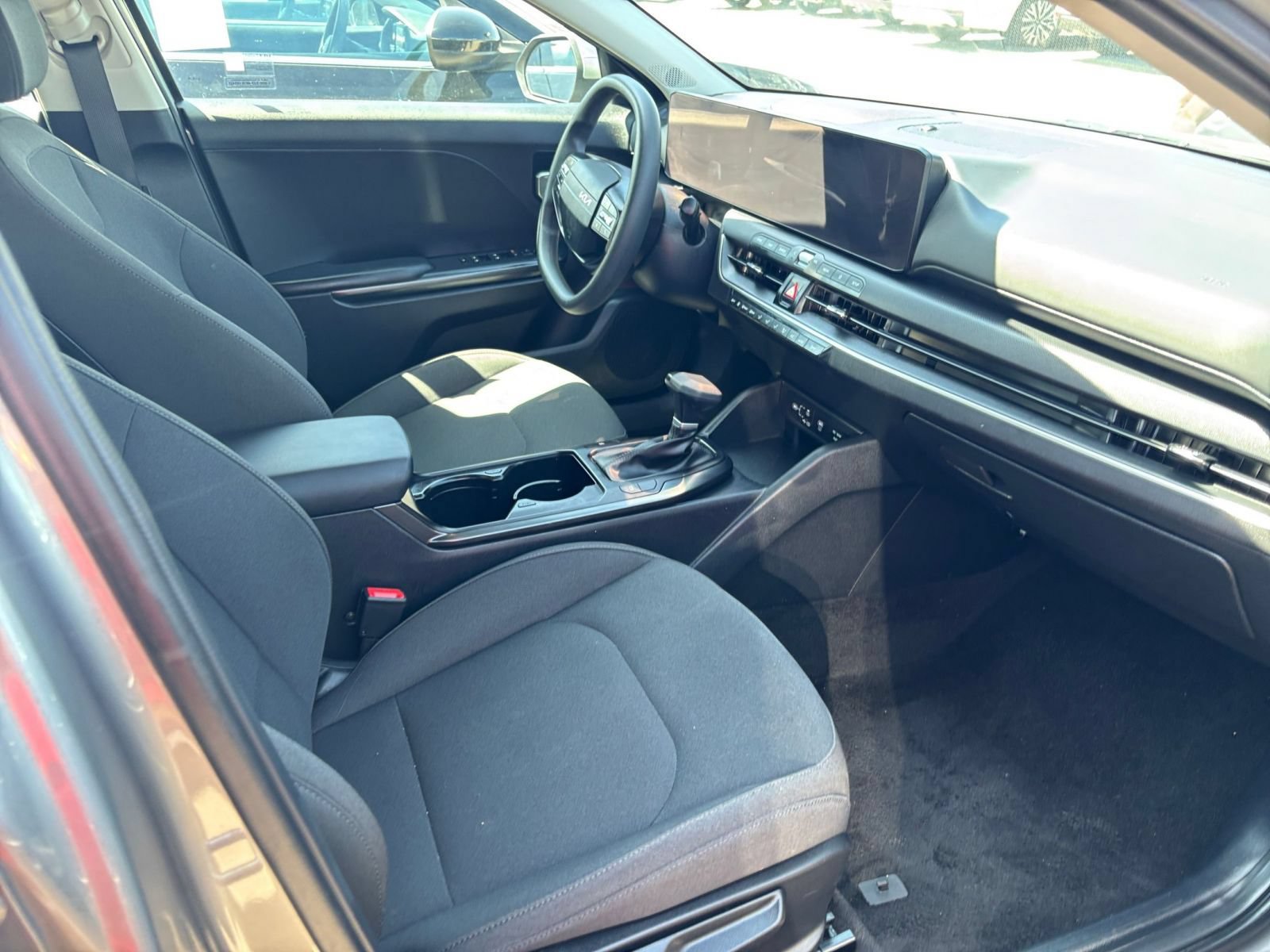 Used 2026 Kia K4 FWD image 35