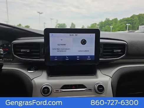 Certified 2021 Ford Explorer XLT w/ Equipment Group 202A AWD/4WD image 30