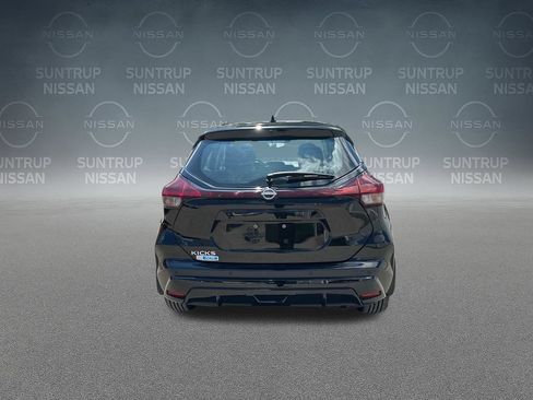 Certified 2022 Nissan Kicks S FWD image 33