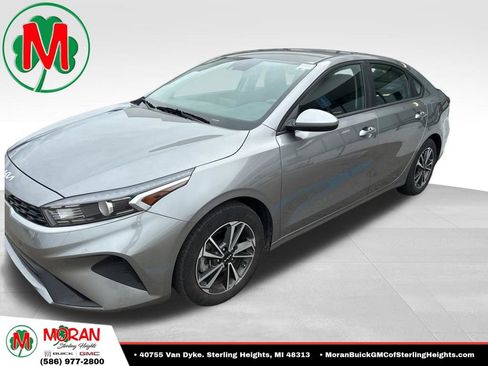 Used 2023 Kia Forte LXS FWD image 1
