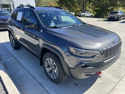 Used 2022 Jeep Cherokee Trailhawk w/ Trailer Tow Group