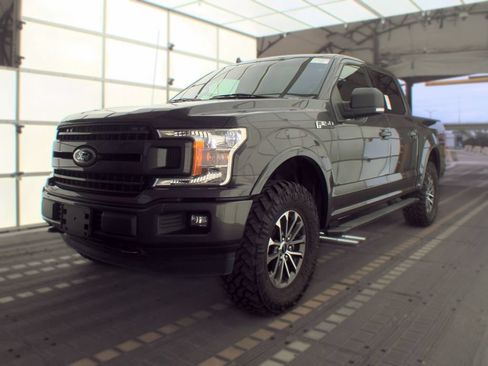 Used 2019 Ford F150 XLT w/ Equipment Group 302A Luxury AWD/4WD image 2