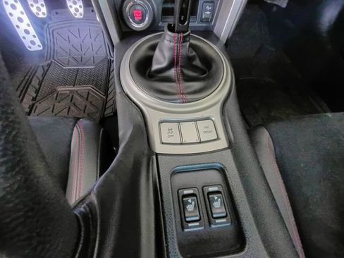 Used 2015 Subaru BRZ Limited RWD image 36