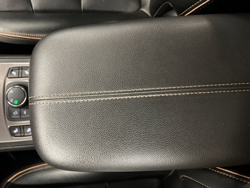 Certified 2023 GMC Terrain AT4 AWD/4WD image 26