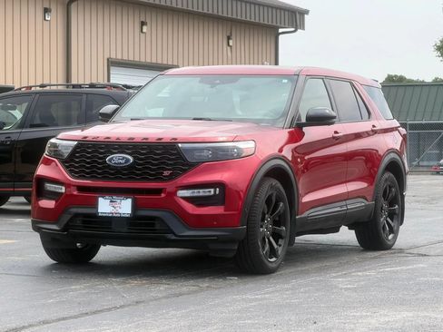 Used 2021 Ford Explorer ST w/ ST Street Pack AWD/4WD image 8