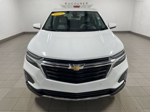 Used 2023 Chevrolet Equinox LT AWD/4WD image 2