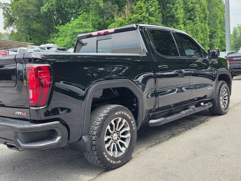 Used 2022 GMC Sierra 1500 AT4 w/ Technology Package AWD/4WD image 39
