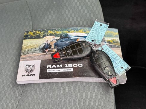 Used 2019 RAM 1500 Express w/ Express Value Package AWD/4WD image 30