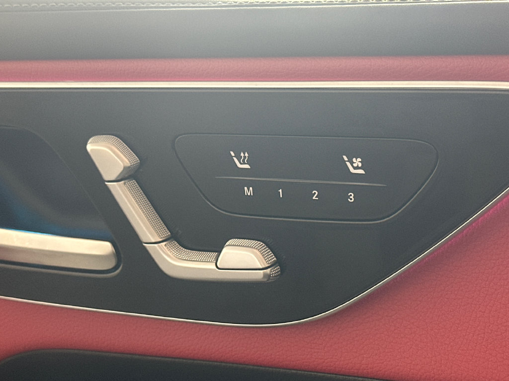 Certified 2026 Mercedes-Benz GLC 300 image 8