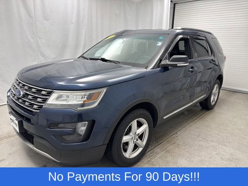 Used 2016 Ford Explorer XLT w/ Equipment Group 202A AWD/4WD image 6