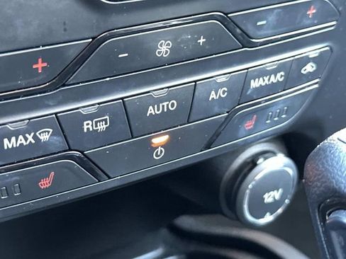 Used 2019 Ford Ranger Lariat w/ Equipment Group 501A Mid image 27