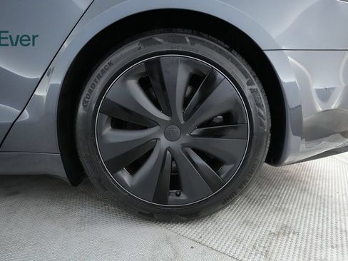 Used 2022 Tesla Model S AWD/4WD image 9