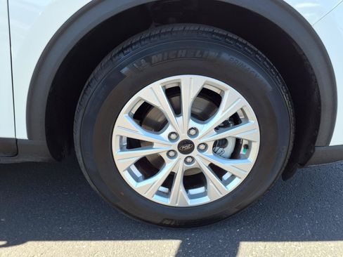 Certified 2023 Ford Escape Active FWD image 9