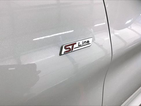 New 2026 Ford Explorer ST-Line w/ ST-Line Street Pack image 13