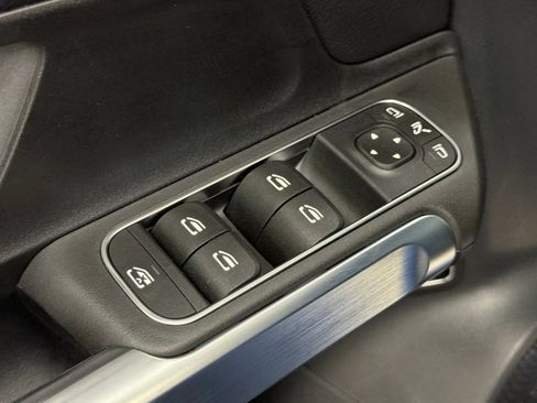 Certified 2026 Mercedes-Benz GLB 250 image 21