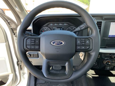 New 2026 Ford F250 XL w/ XL Chrome Package image 27