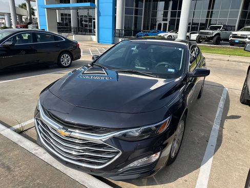 Used 2023 Chevrolet Malibu LT FWD image 1