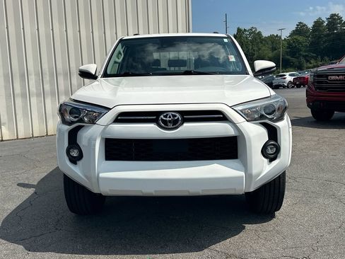 Used 2024 Toyota 4Runner SR5 Premium RWD image 3