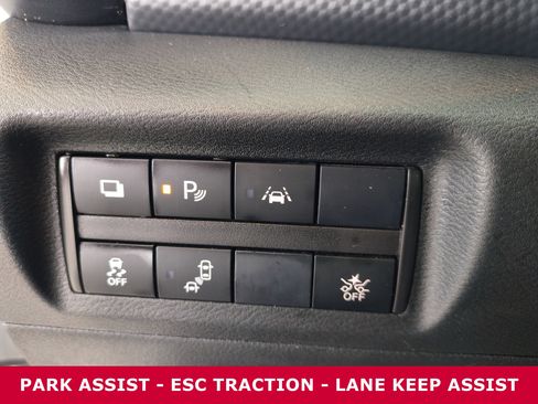 Used 2024 Nissan Kicks S image 14