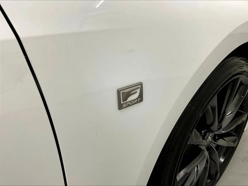 Used 2024 Lexus IS 300 F Sport RWD image 28