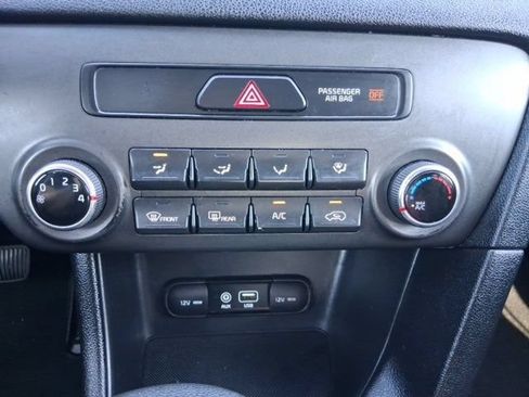 Used 2017 Kia Sportage LX AWD/4WD image 27