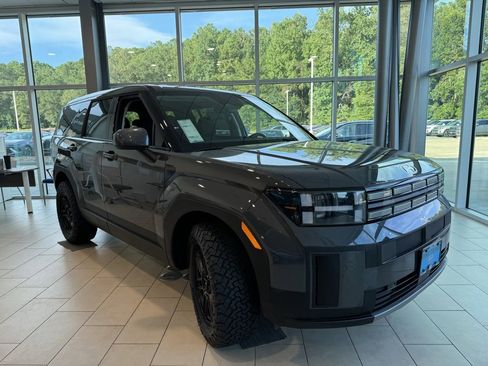 New 2025 Hyundai Santa Fe SE image 9