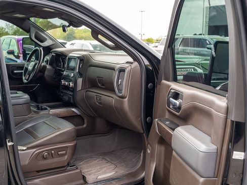 Used 2021 GMC Sierra 3500 Denali w/ Denali Ultimate Package AWD/4WD image 14