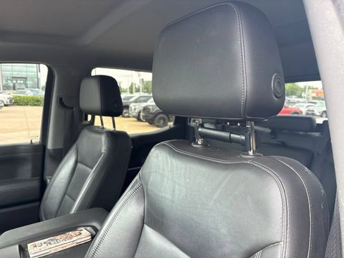 Used 2019 Chevrolet Silverado 1500 LT w/ Texas Edition AWD/4WD image 15