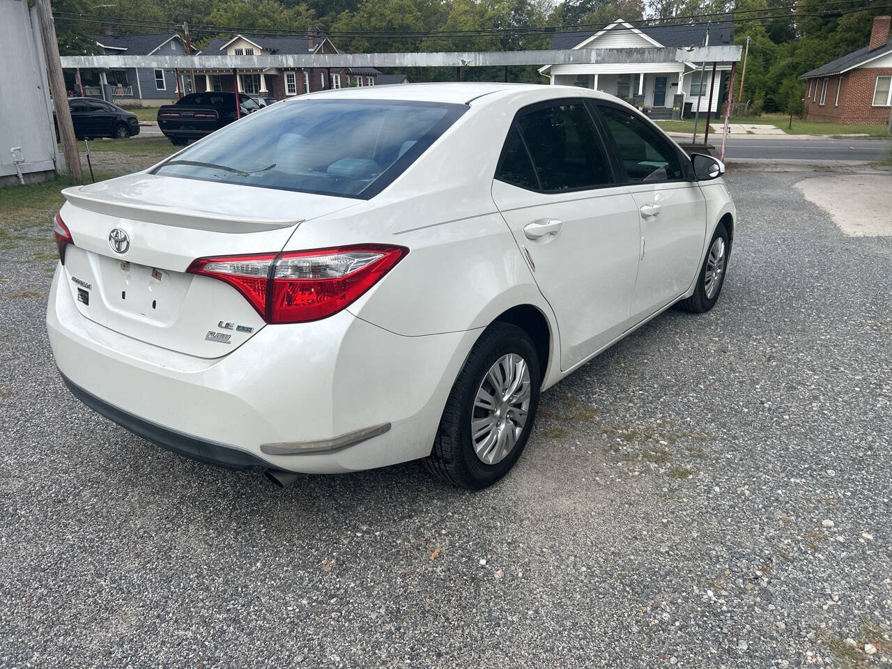 Used 2014 Toyota Corolla LE FWD image 6