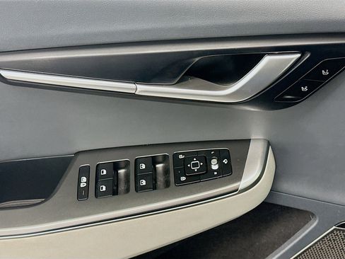 Used 2024 Kia EV6 Wind image 15