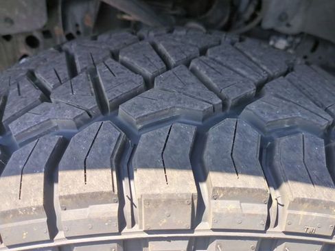 Used 2023 Ford F150 XLT AWD/4WD image 11