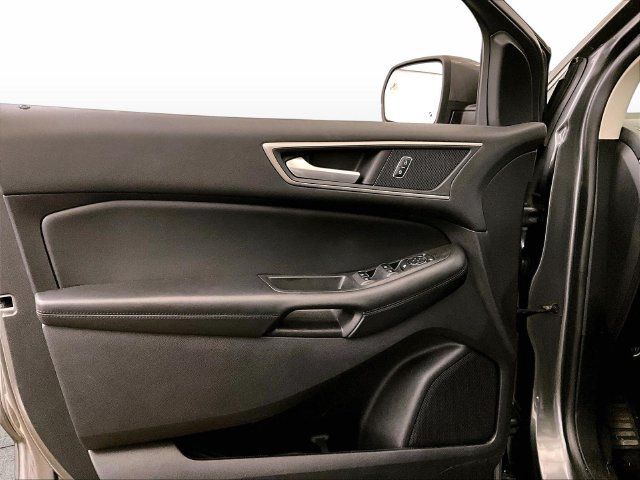 Used 2021 Ford Edge SEL w/ Convenience Package AWD/4WD image 22
