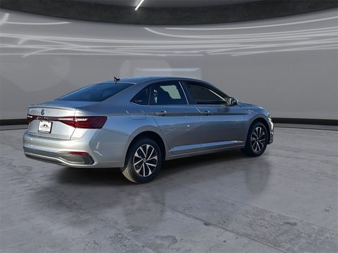 Certified 2025 Volkswagen Jetta S image 5