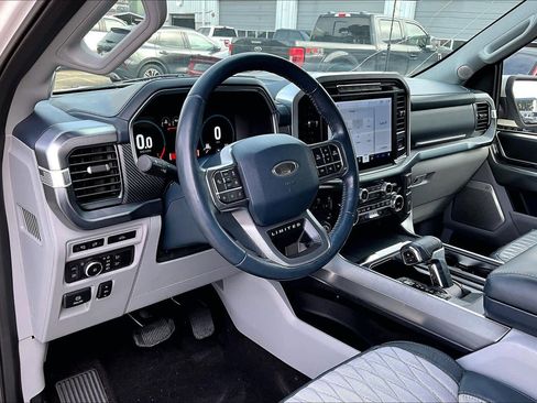 Used 2022 Ford F150 Limited image 17