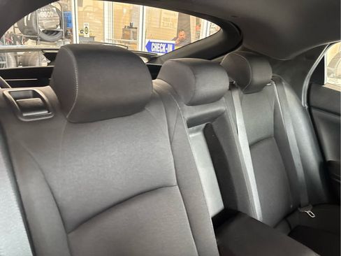Used 2020 Honda Civic EX image 39