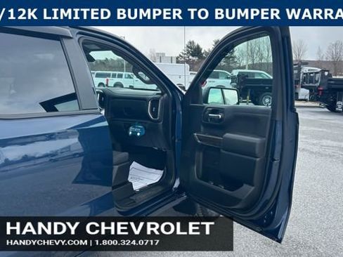 Certified 2022 Chevrolet Silverado 1500 RST image 44