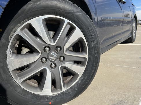 Used 2016 Honda Odyssey Touring Elite image 15