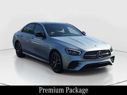 Used 2022 Mercedes-Benz E 350 Sedan image 3