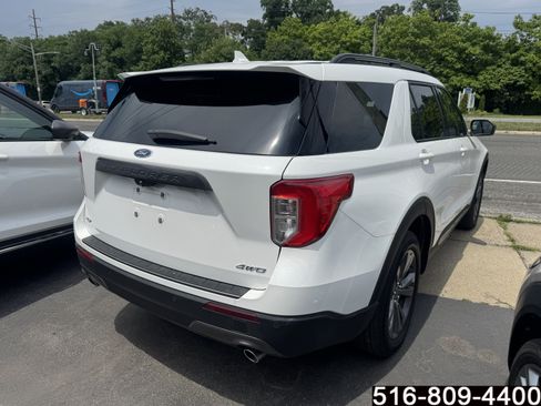 Used 2022 Ford Explorer XLT w/ Equipment Group 202A AWD/4WD image 5