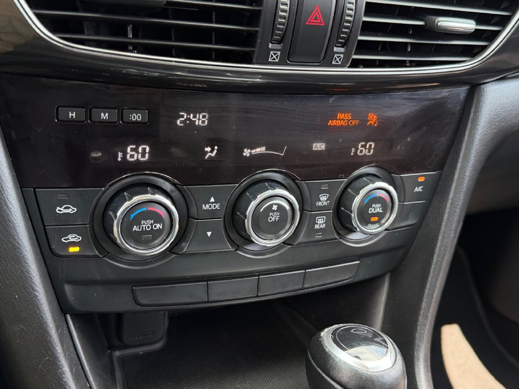 Used 2014 MAZDA MAZDA6 Touring w/ Touring Technology Package FWD image 21
