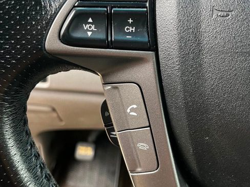 Used 2012 Honda Odyssey Touring image 23