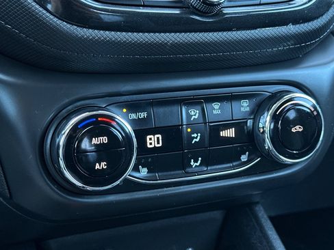 Used 2021 Chevrolet TrailBlazer LT w/ Convenience Package image 26