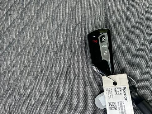 New 2025 Volkswagen Tiguan S w/ 18" Wheel Package image 27