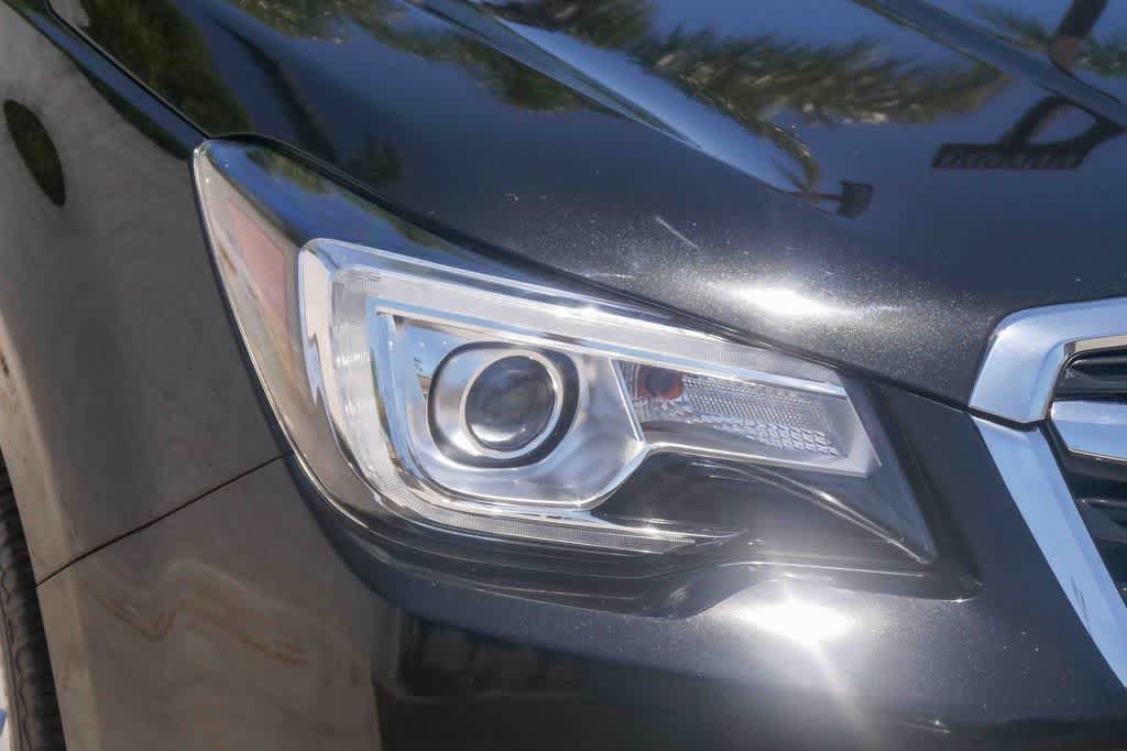 Used 2018 Subaru Forester 2.5i Touring w/ Popular Package #3B AWD/4WD image 4