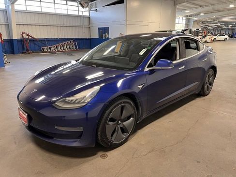 Used 2018 Tesla Model 3 Long Range image 7
