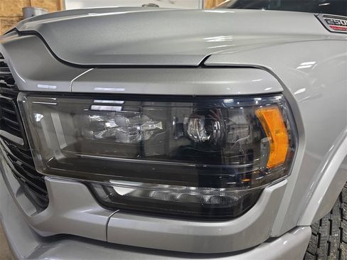 Used 2022 RAM 2500 Limited image 32