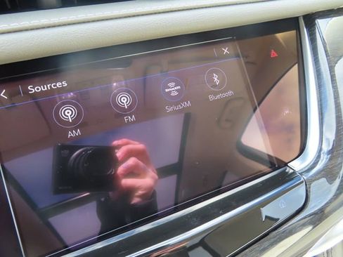 Used 2023 Cadillac XT6 Premium Luxury w/ Technology Package image 26