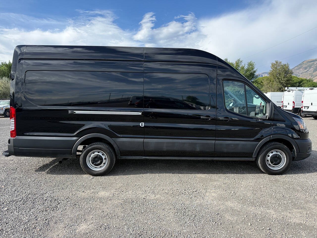 Used 2023 Ford Transit 250 148 High Roof Extended w/ Load Area Protection Package RWD image 2